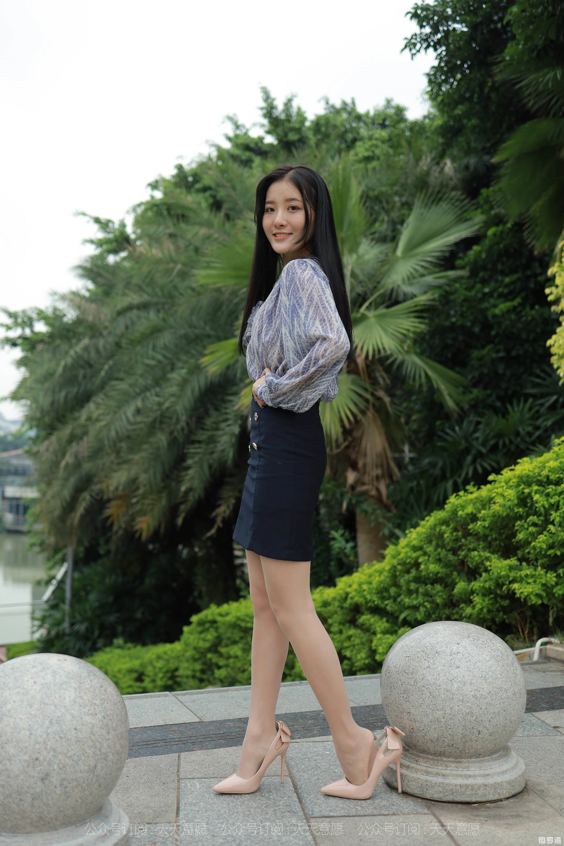 [IESS异思趣向] 2021.10.25 丝享家957:婉苹《公园偶遇美女》 3
